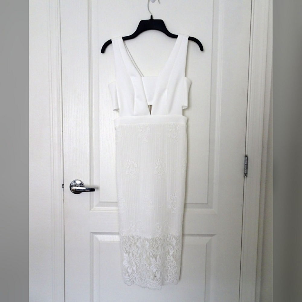 Chelsea and Violet white lace midi dress XS